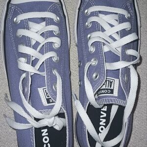 New women's Converse (chuck) Sneakers